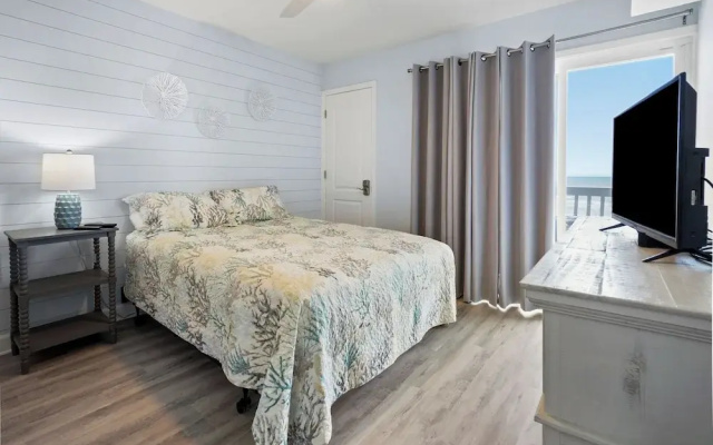 Raintree Villas 2F