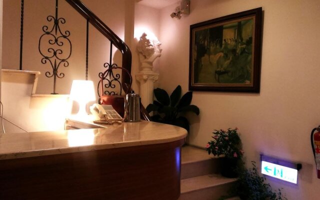 HG.barbershop Hostel