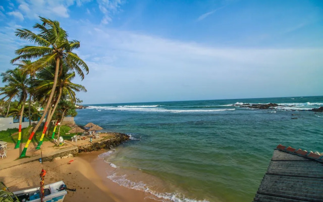 OYO 251 Milton Beach Resort