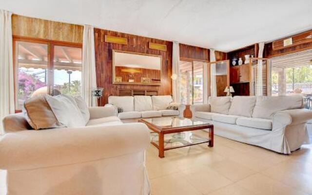 Villa Maravillas