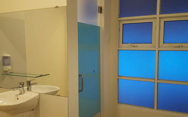 Glocal Beachside Hostel