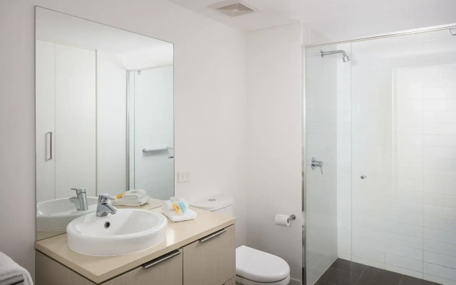 BEST WESTERN Islington Apartments