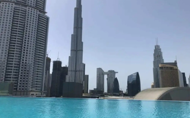 Amazing Stay in Downtown Dubai -1bedroom