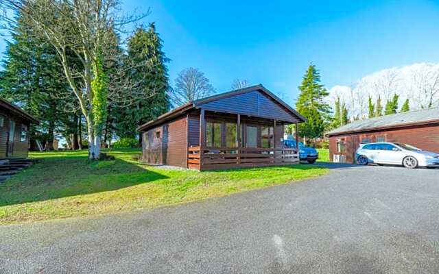 Birch Plus Lodges