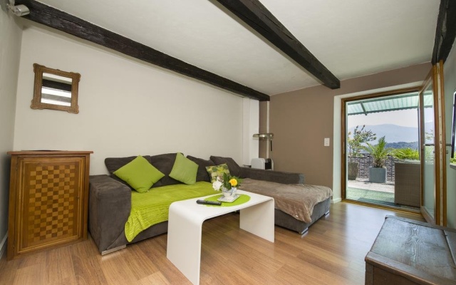 Alloggi Alla Cantina – Guest Rooms – Tegna