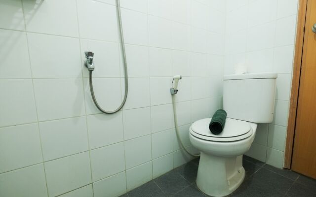 Spacious Family 2BR Grand Center Point Apartment