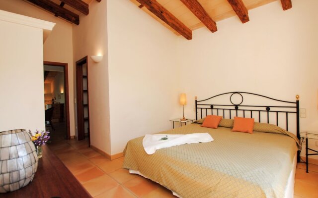 Ideal Holiday Home for Family and Friends! Double Villa With Private Pool