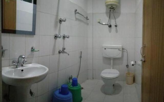 Hotel Sandrup by OYO Rooms