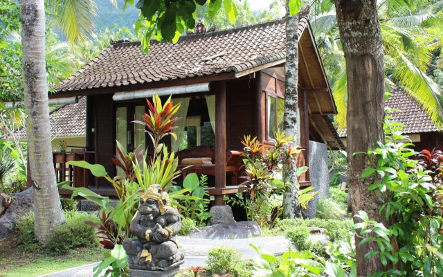 Pondok Tepi Sungai