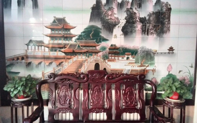 Qufu Lianfang Hotel