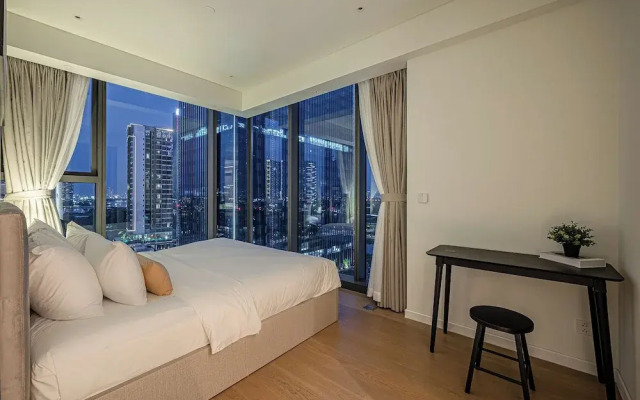 The Metropole Opera Residence by Kaystay