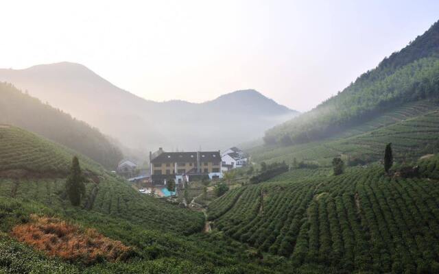 Le Passage Mohkan Shan Hotel Francais