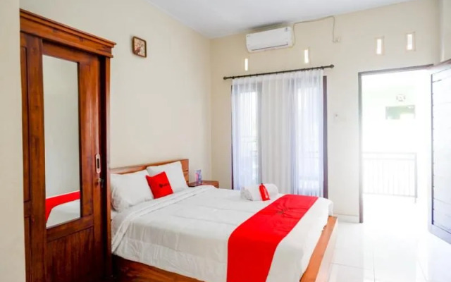 Reddoorz Near Mertasari Beach