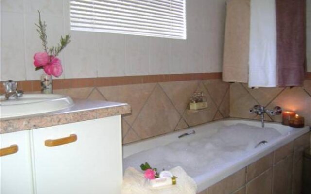 Tehillah Guest House