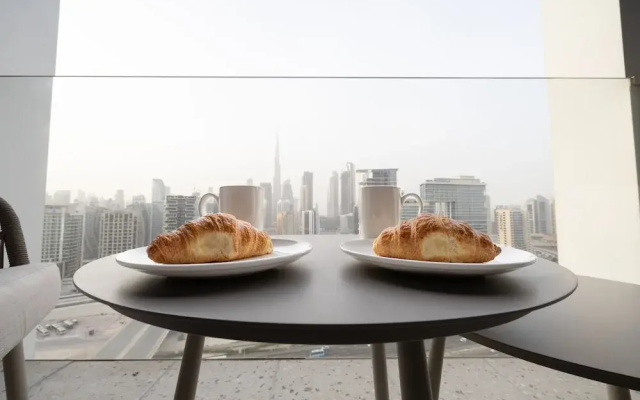 Stunning Burj View Upside Living Studio