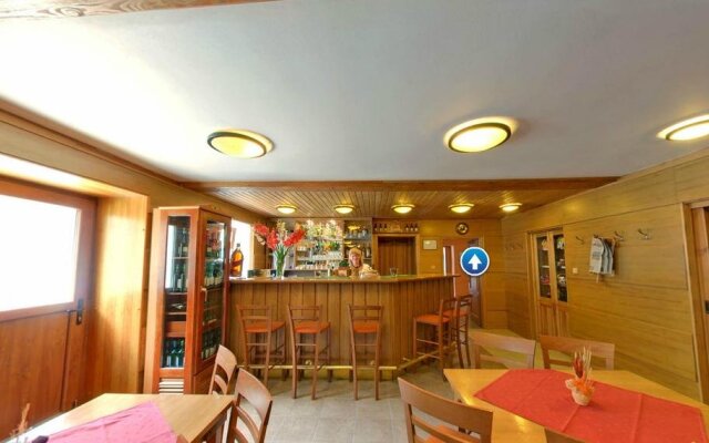 Horský Hotel Sněženka