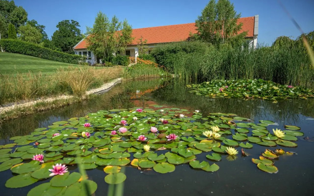 Páskom Cottage