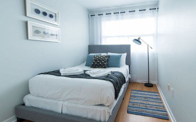 Bi-Level 3BR in Little Italy by Sonder