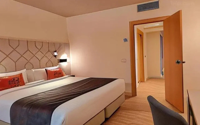 Puerta Santander Hotel