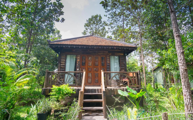 Bong Thom Forest Lodge
