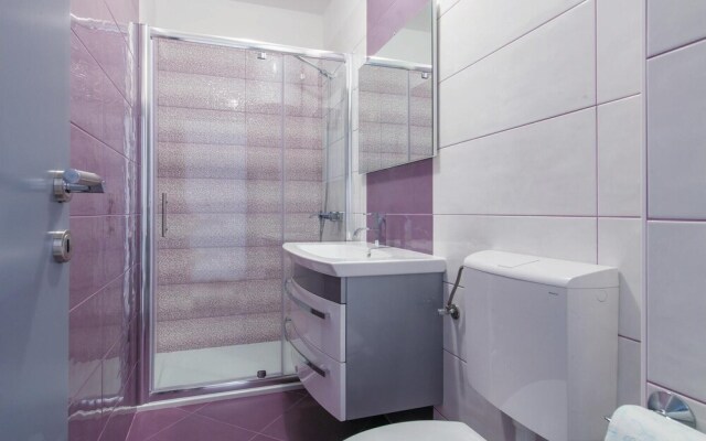 Beautiful Home in Omis With Wifi and 4 Bedrooms