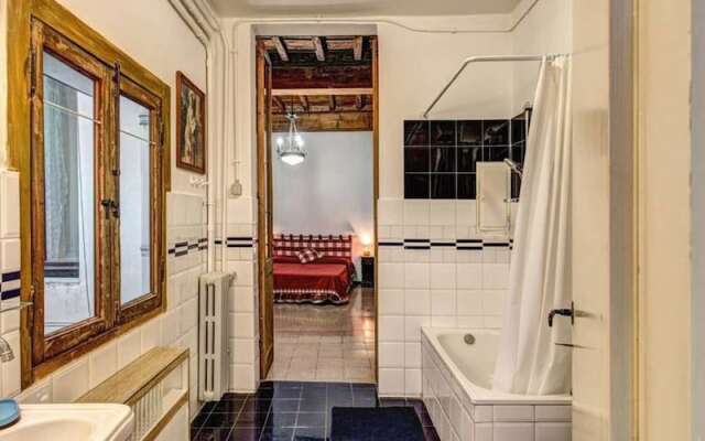 Campo de Fiori 3 bedroom apartment