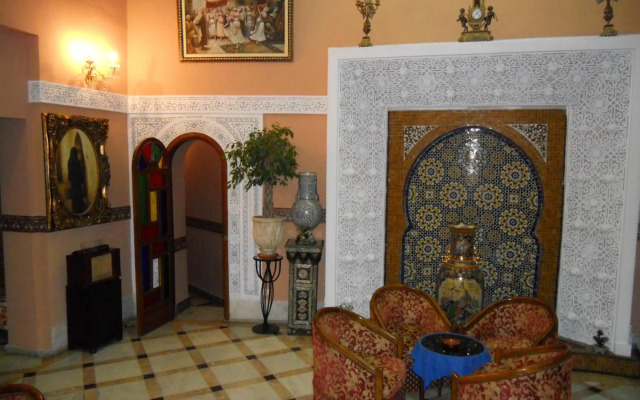Hotel Transatlantique