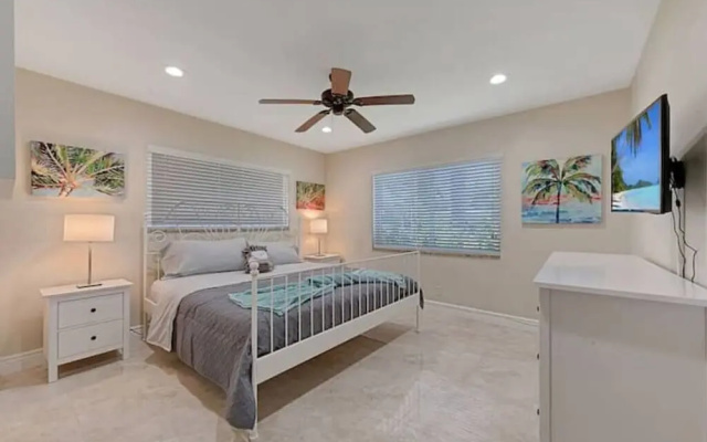 263 Fort Lauderdale in Lauderdale-by-the-sea
