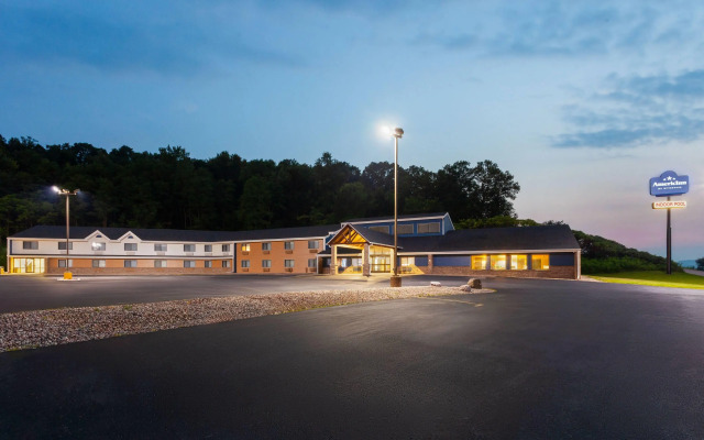 AmericInn by Wyndham West Salem