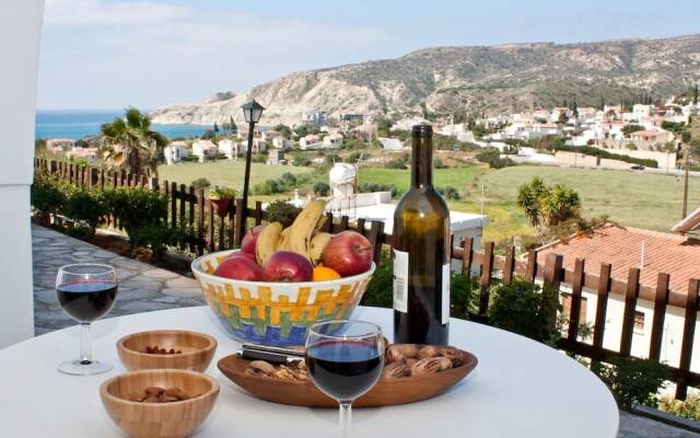 Skeleas Pissouri Apartments