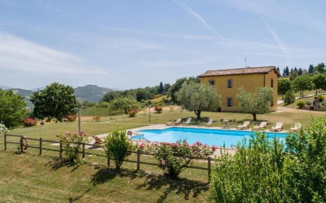 Agriturismo Tenuta Di Biscina