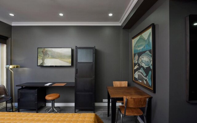 Vintage Apartment Hotel