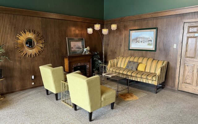 Fenway House Hotel