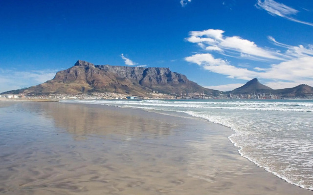 Cape Town Beachfront Apartments At Leisure Bay
