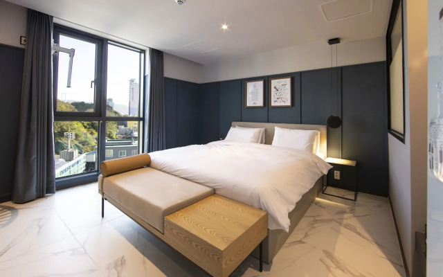 Brown Dot Hotel - Jangsaengpo