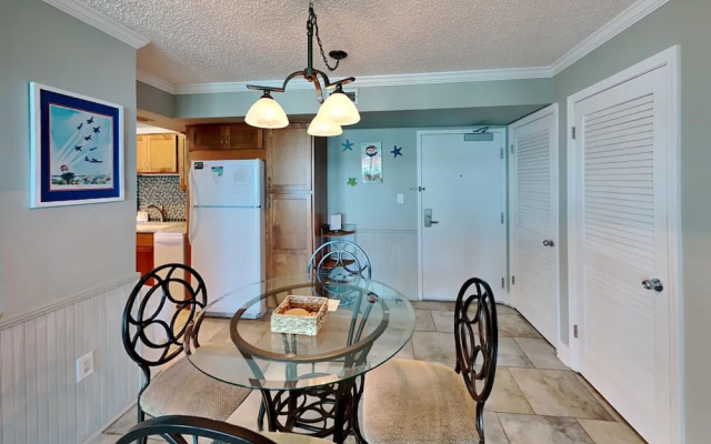 Sabine Yacht & Racquet by Southern Vacation Rentals