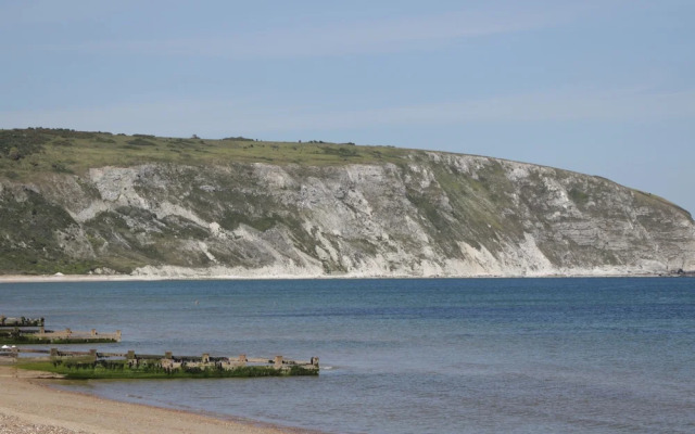 Purbeck Hotel Apartments - Flat 5