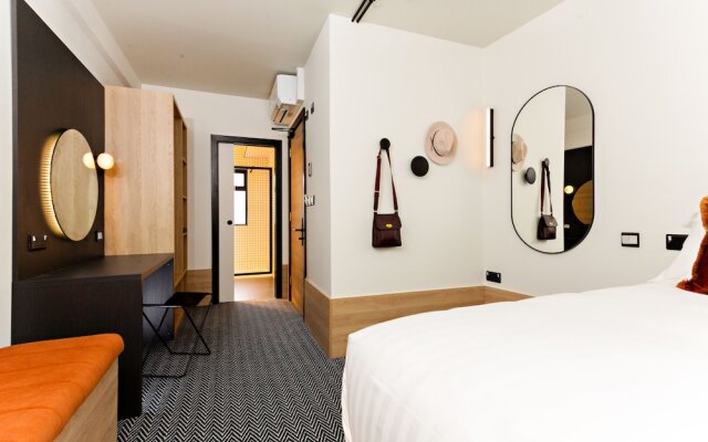 The Snug Townhouse