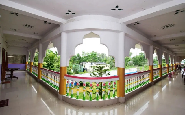 SPOT ON 43674 Apanjan Hotel