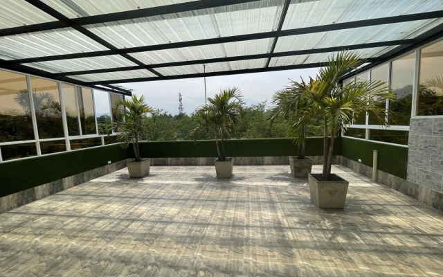 Park 83 Apartaestudios