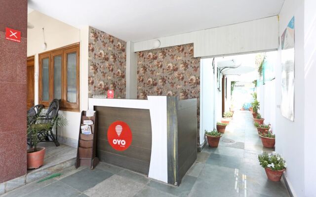 OYO 1806 Platinum House