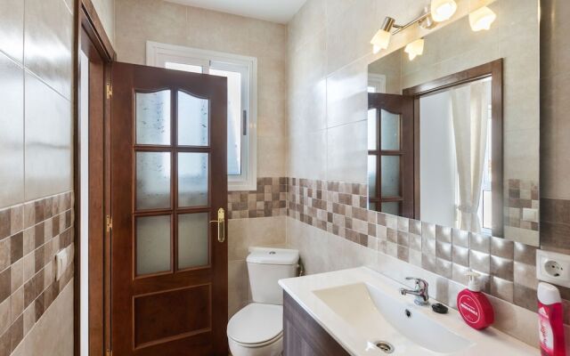 Elegant Holiday Home in Olvera With Terrace