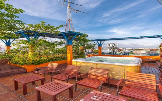 Collection O Diamond House Khaosan