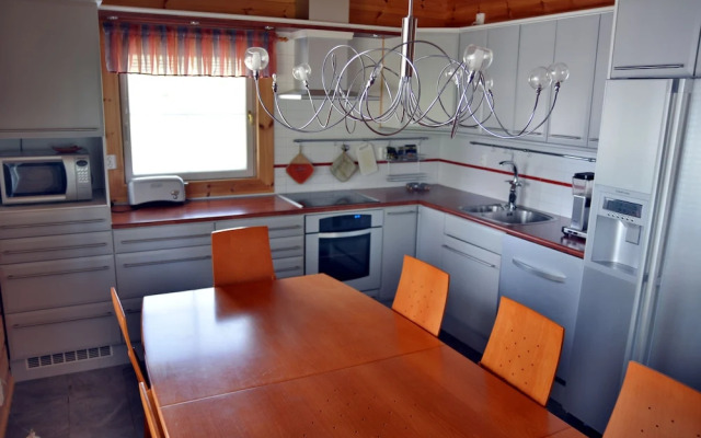 Revontuli Resort Cottages