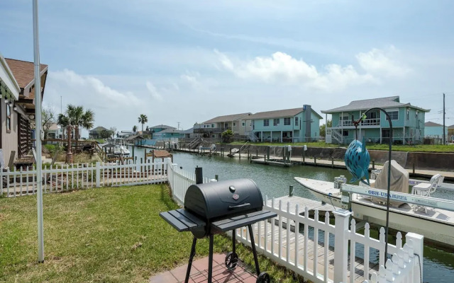 Pelican Cove