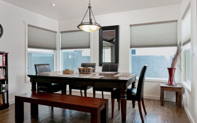 New Ventura Beach Craftsman Home by RedAwning