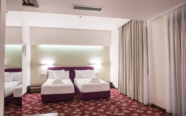 Hotel Relax