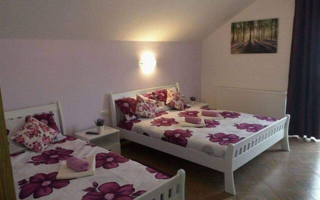 Guest House Macic