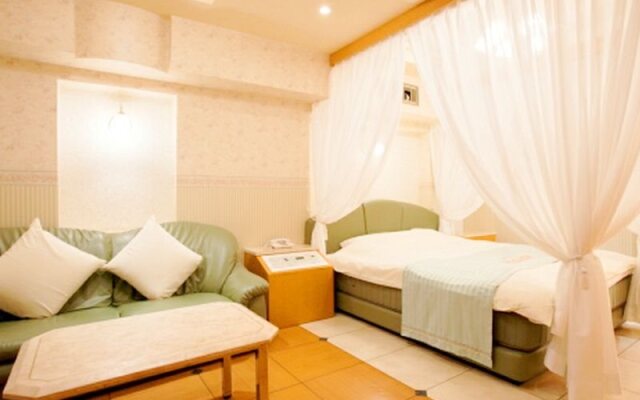 Hotel Luna Sakuranomiya (Adult Only)