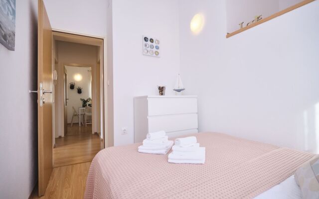 Apartment Mark by Litto
